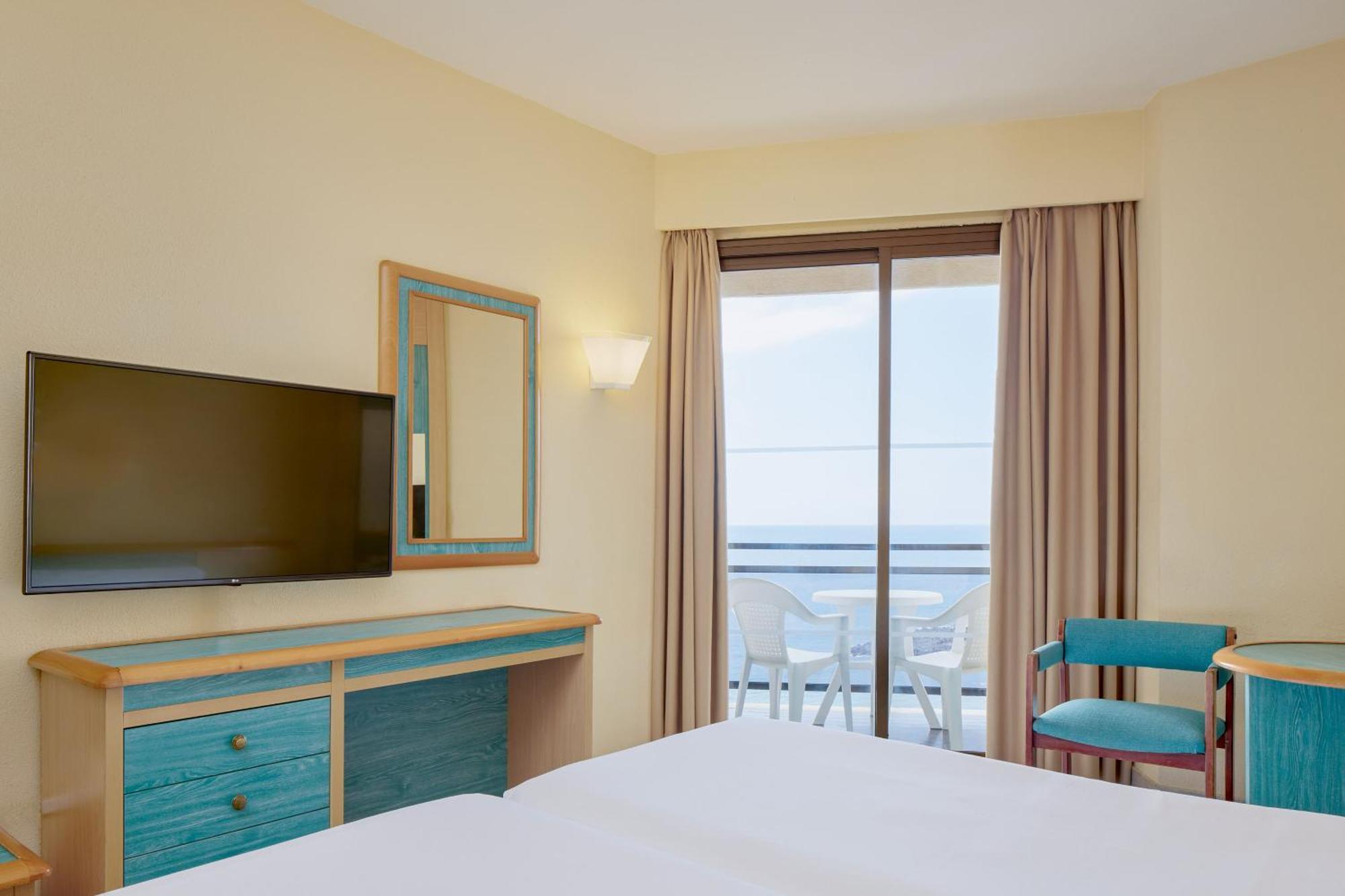 Standard Room Side Sea View
